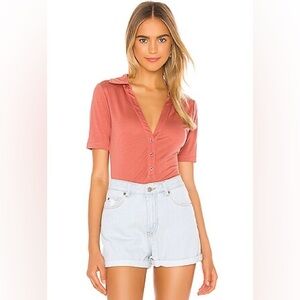 L’academie The Fernande Top in Deep Sea Coral Collared Deep V Women’s Size Large